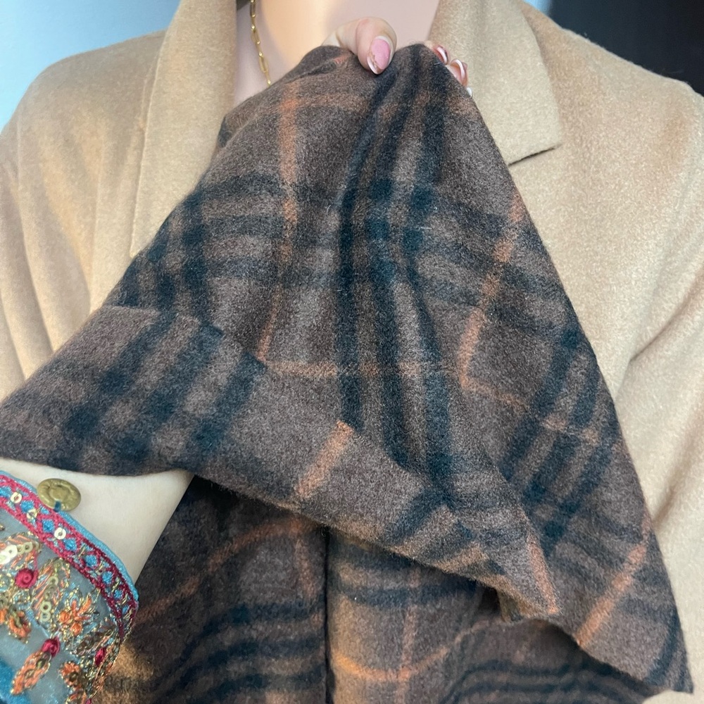 authentic vintage Burberry nova check cashmere scarf (P995) - Picture 9 of 9
